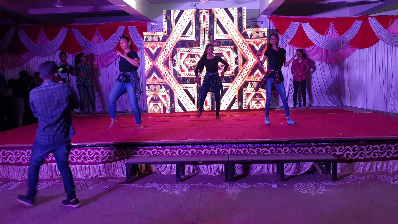 Sparktech 2020 Dance by Girls of Entc department