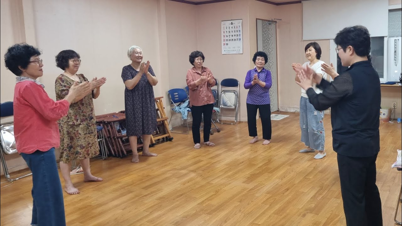 #단전치기 #전신조타 #웃음수련 #영혼의댄스 #신전풍류학교 #민요장구 #완주명상 #전주명상 #힐링명상  #호흡명상 #감정정화 #기혈순환 #자연치유력 #면역력 #라이프코칭