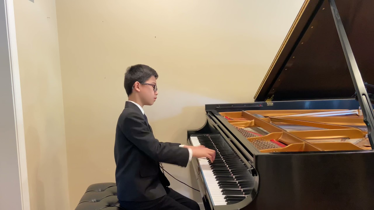 Irving Fine - Diversions Little Toccata