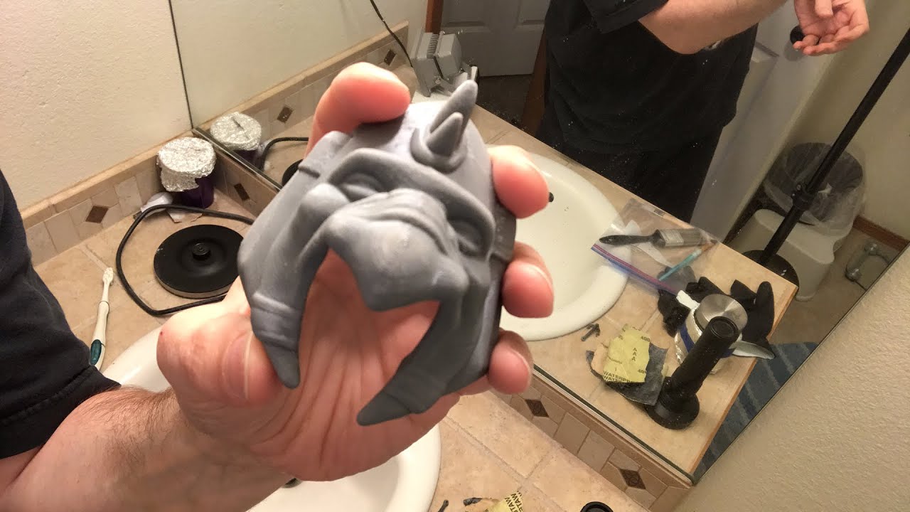 Adding the resin coat to the new battle cat helmet