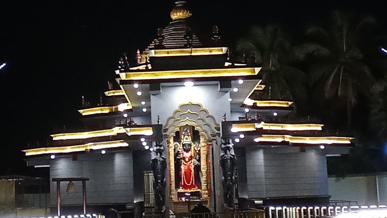 AMMA  AADHI VARAHI ALANGARAM TRISTHALAM SRI VARSHI KSHETRAM PALLIKONDA VELLORE.