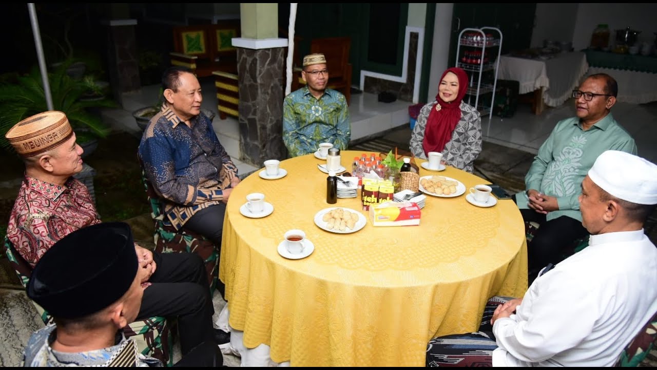 Momen Idulfitri, Gubernur – Wagub Silahturahmi dengan Forkopimda