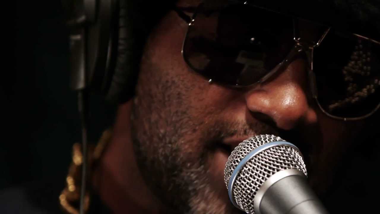 Shabazz Palaces - An Echo From The Hosts That Profess In Infinitum (Live at KEXP)