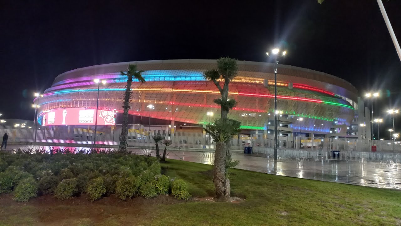 مباشرة من ملعب طنجةالكبير
