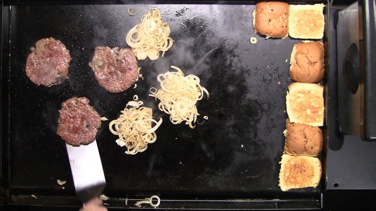 Camp Chef  Flat Top Grill FTG600 Ice Castle onion smash burgers, record cold -23F