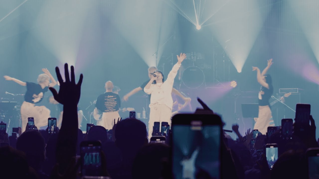 【LIVE映像】Leina 「medicine」J-WAVE presents Leina Live Tour 2024-2025 ”愛の産声、哀の鳴き声”