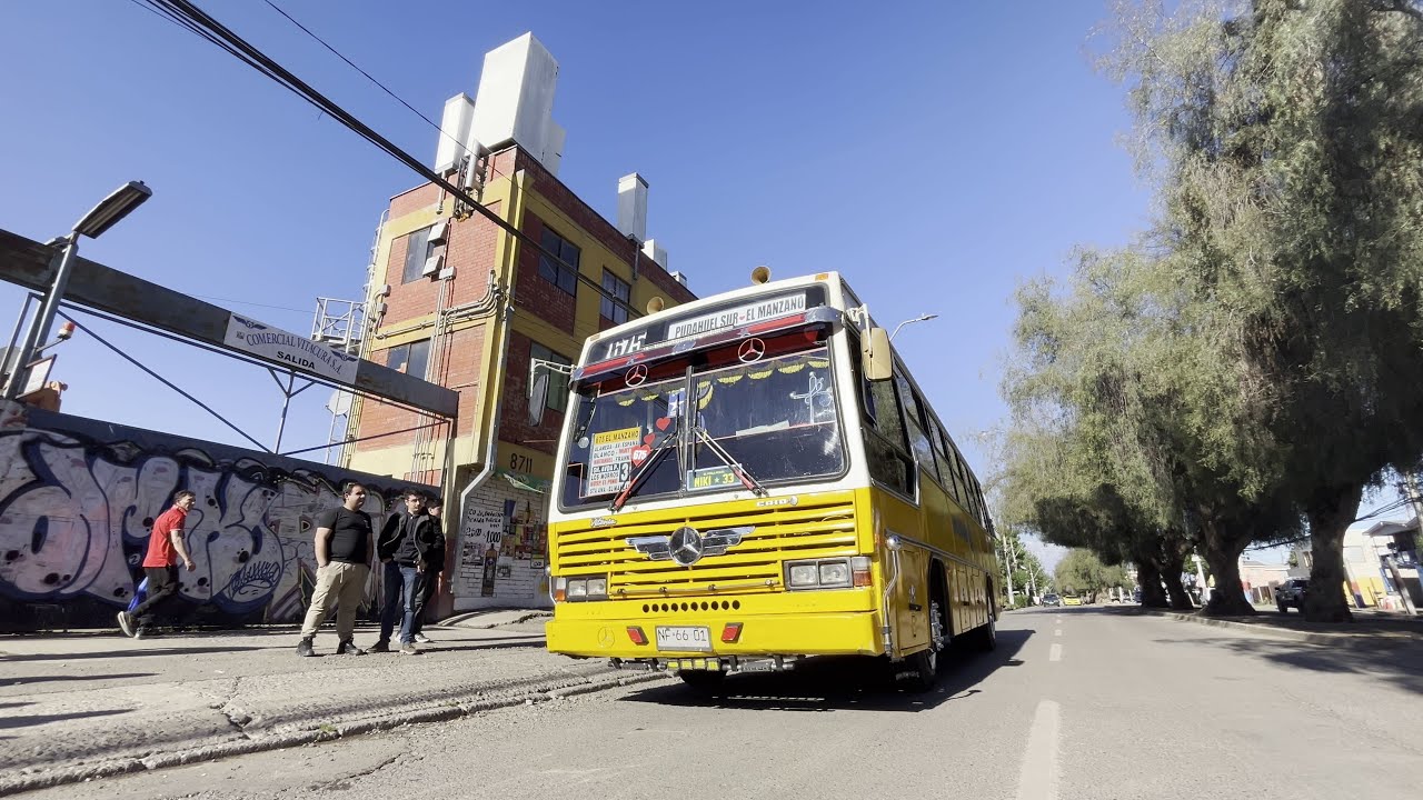 Caio Victoria / Mercedes Benz OF-1318 / Linea 675 (Micros Amarillas)