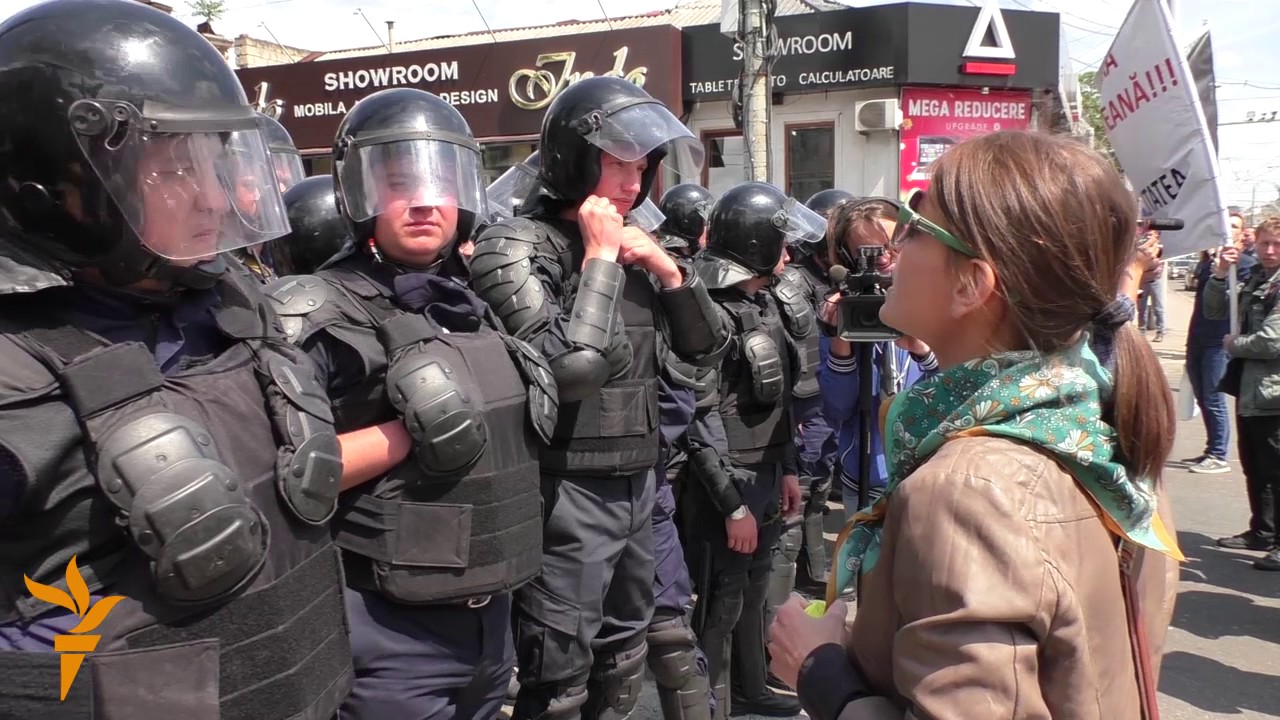 Poliția a oprit marșul LGBT pentru a evita ciocniri cu contramanifestanții