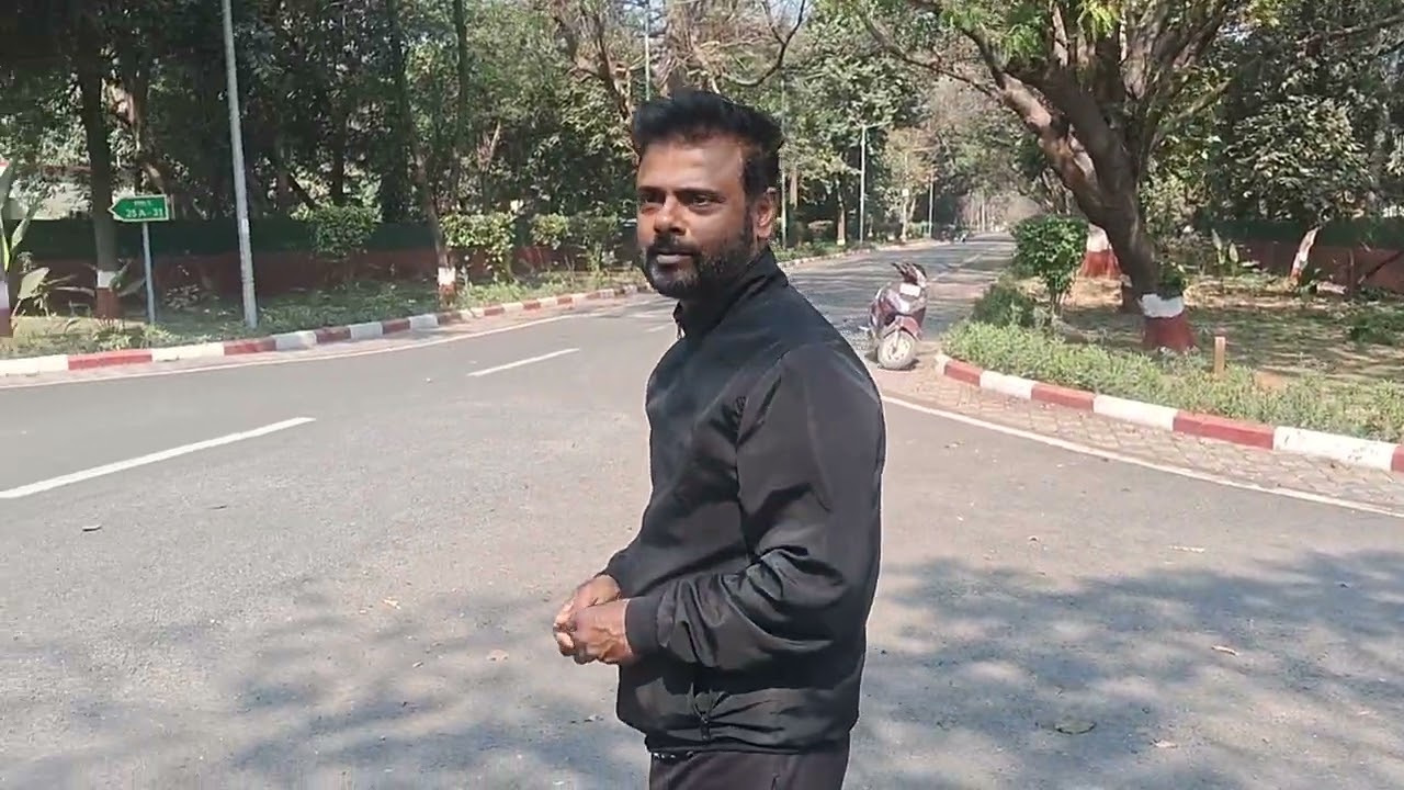 BLW Narendra Modi rest guest house visit at varanasi 