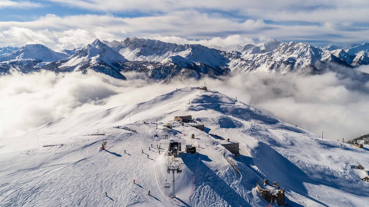 Journey to the mountains. Fall in love with Montgenevre.