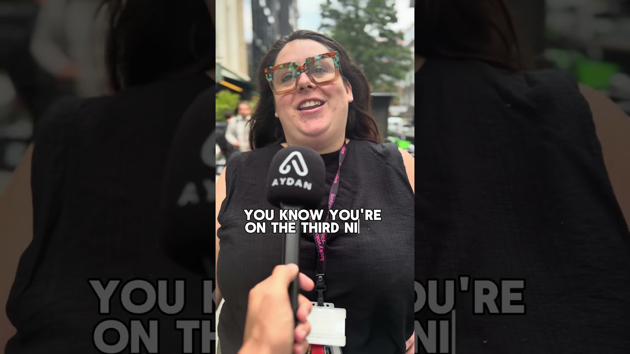 She makes &pound;40,000 a YEAR in Karaoke #careers #interview #careeradvice #money