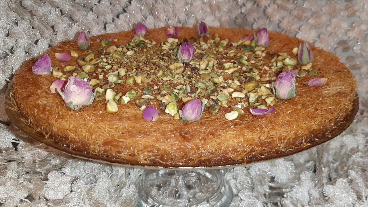 💫حلويات العيد 💫 حصريا أروع كنافة مقرمشة ولذيذة وبكريمة اقتصادية وبمذاق خياااال ومن أروع ما يكون 😋😋