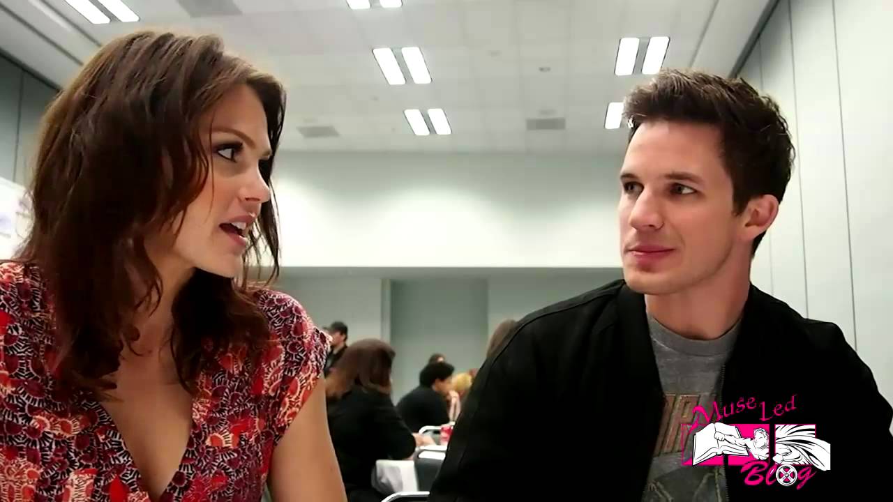 StarCrossed WonderCon Press Room with Aimee Teegarden and Matt Lanter