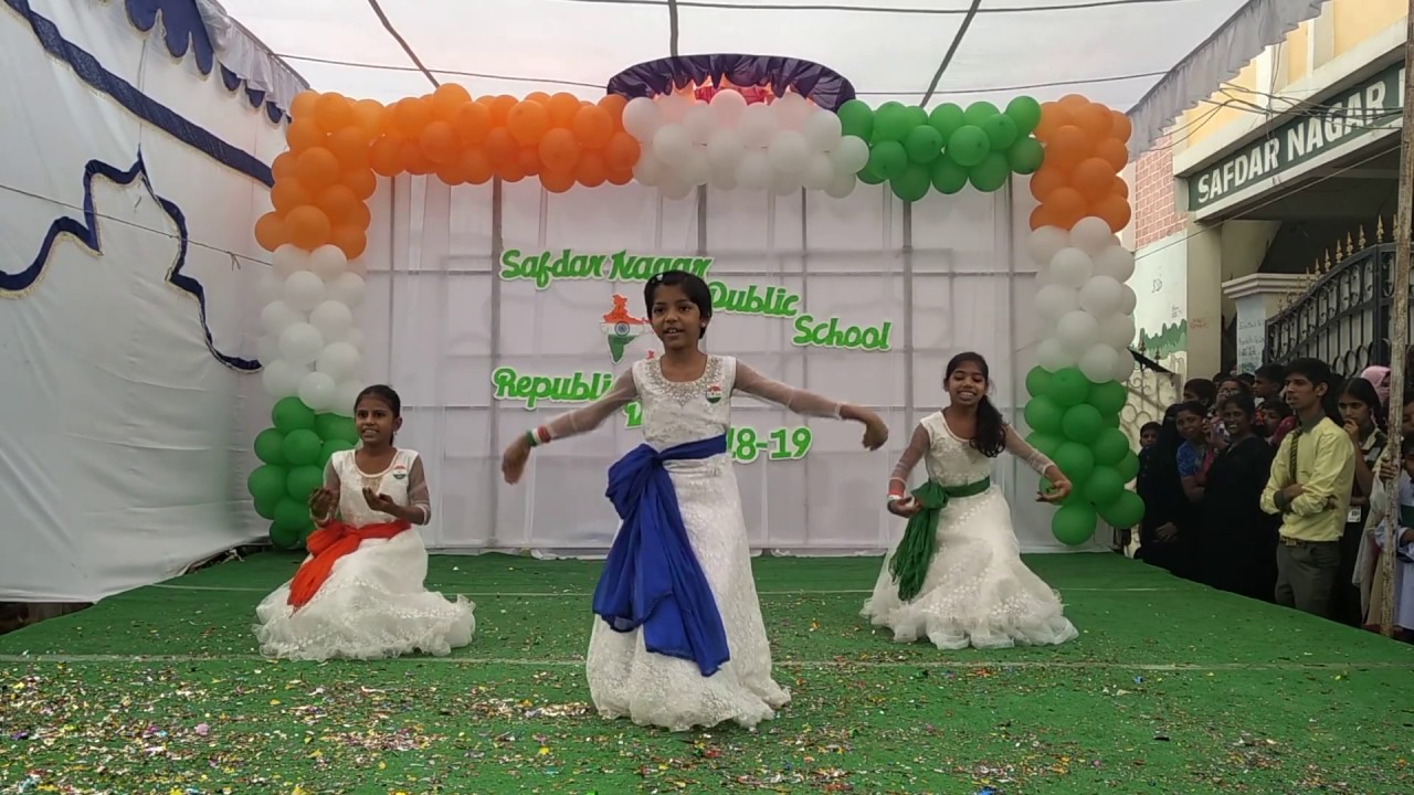 It Happens Only in India  Dance Performance By Safdar Nagar Public School Students