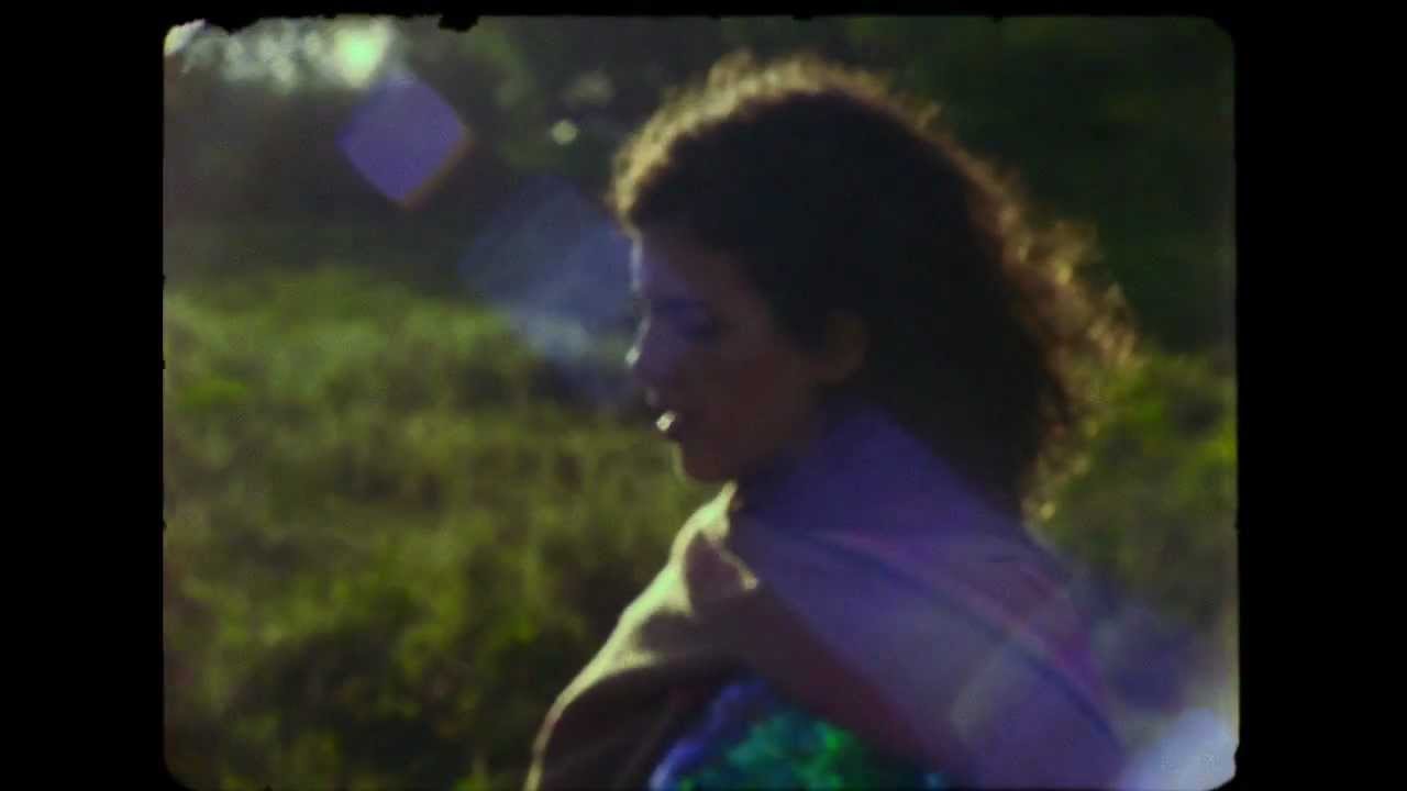 Céu - Retrovisor (Video Oficial)