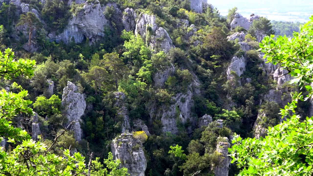 LA ROQUEBRUSSANNE LA MONTAGNE DE LA LOUBE