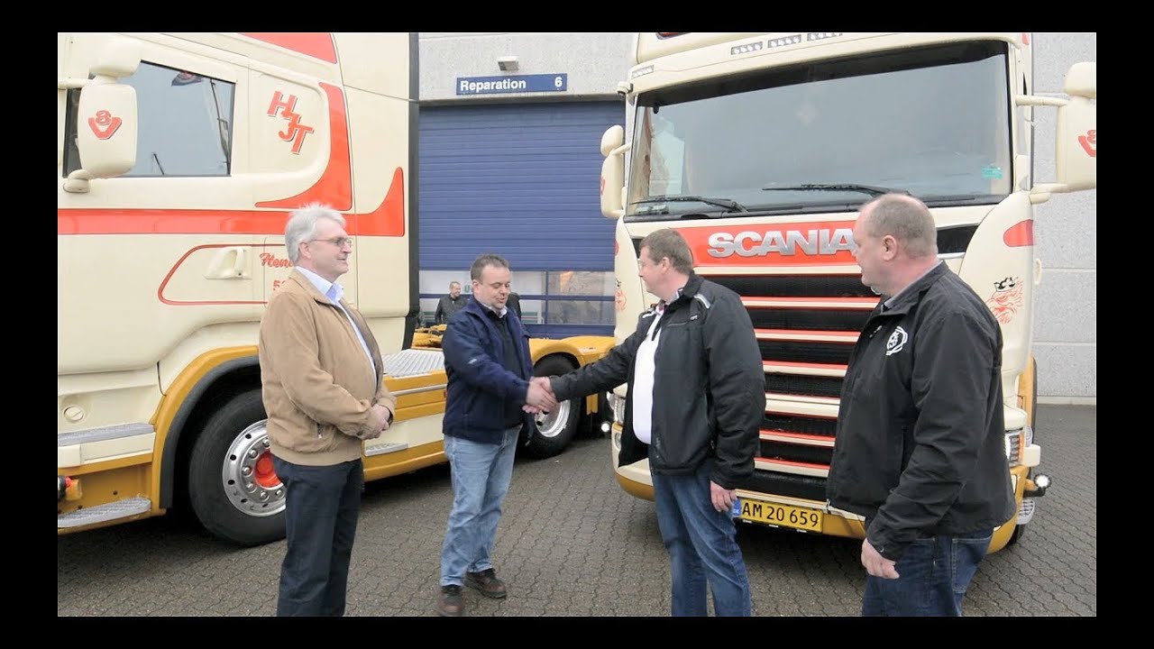 Levering af 2 nye R 730 V8 til Henrik Jensen