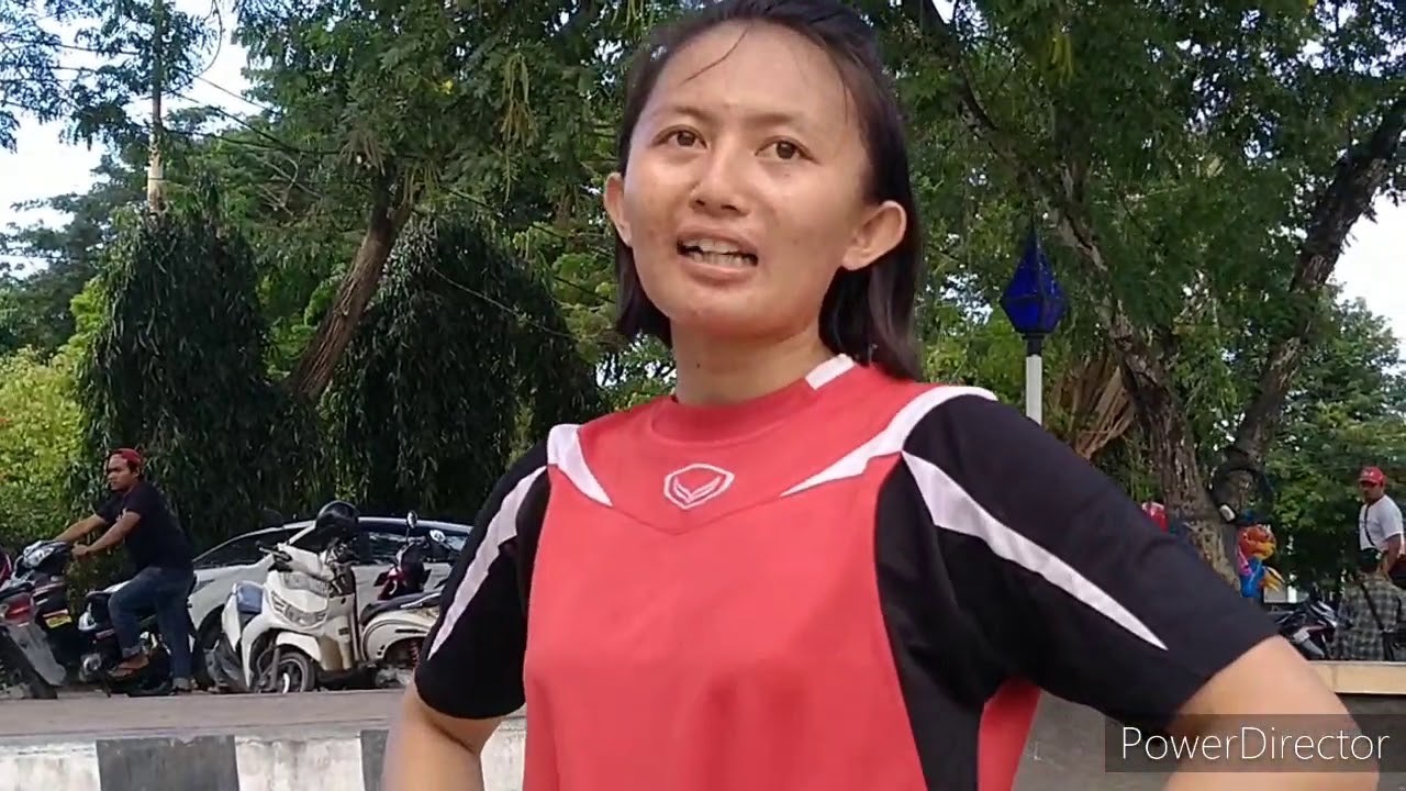 Latihan tekhnik Tekong dan Smess permainan Takraw _ Tim Takraw Putri Sulteng _ Briptu Akiko dkk