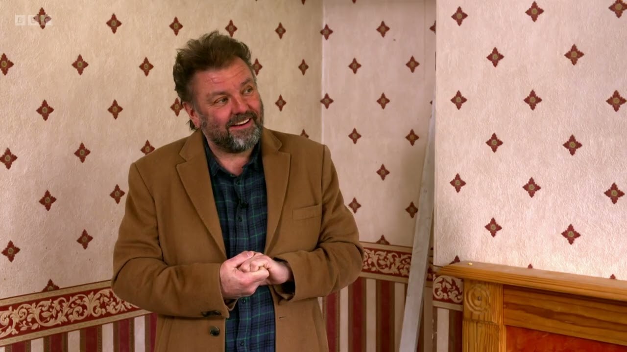 Homes Under the Hammer Series 25 Episode 26