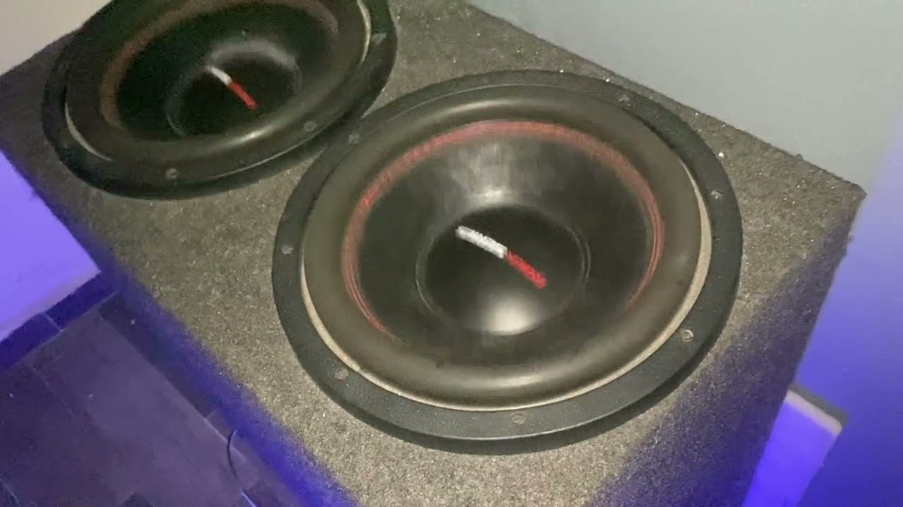 Calando el car audio en casa(hasta el polvo levantó 😂)