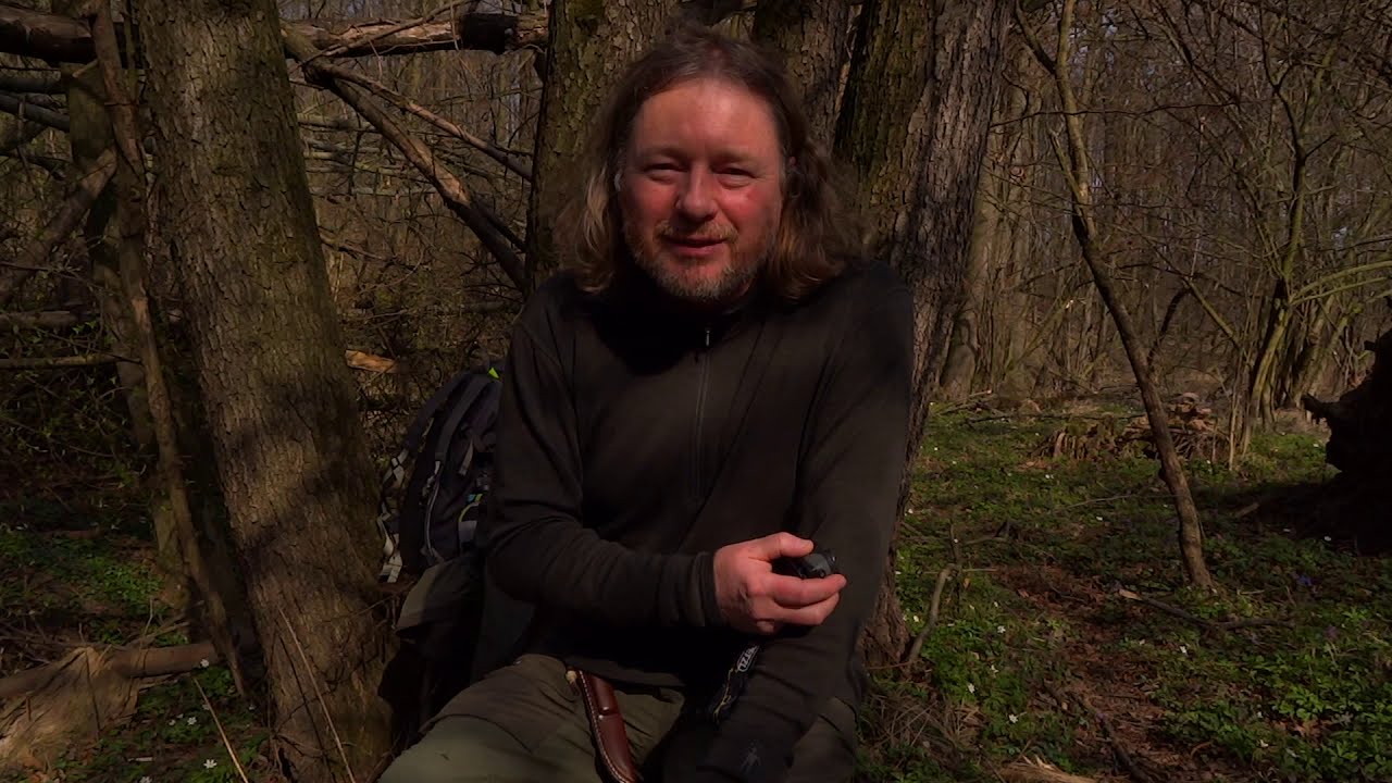 Povídání o svítilnách (čelovky).