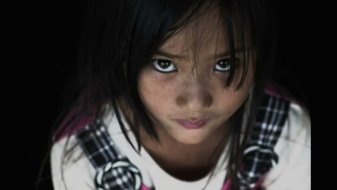 Photos that show the people and landscapes of Vietnam By Réhahn Slideshow