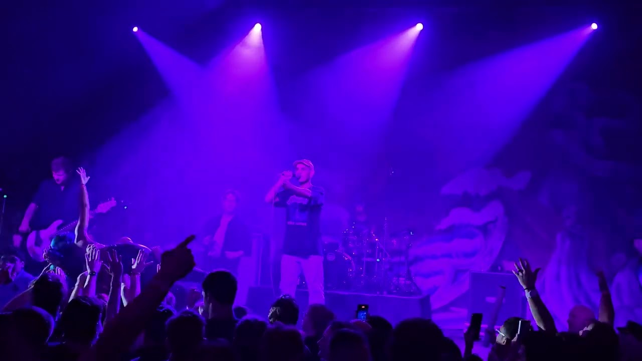 Landmvrks - Self Made Black Hole (live) from House of Blues Chicago w/Anthony Diliberto of Resolve