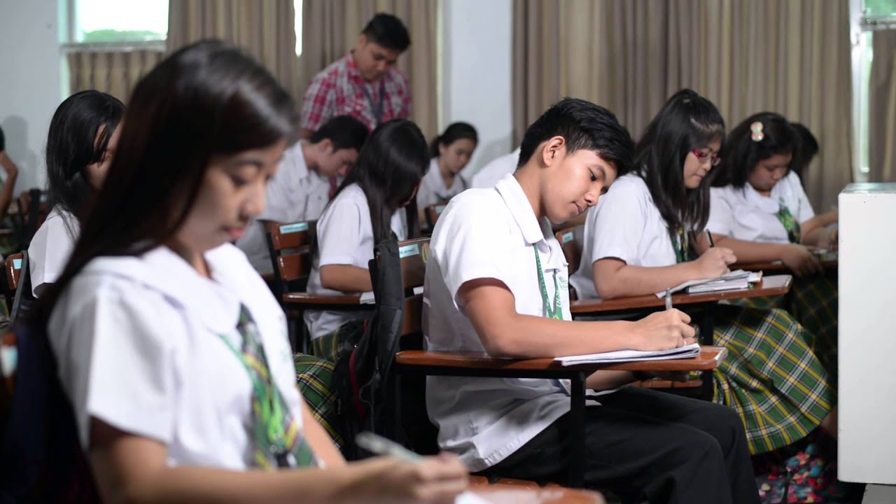DLSL Senior High School