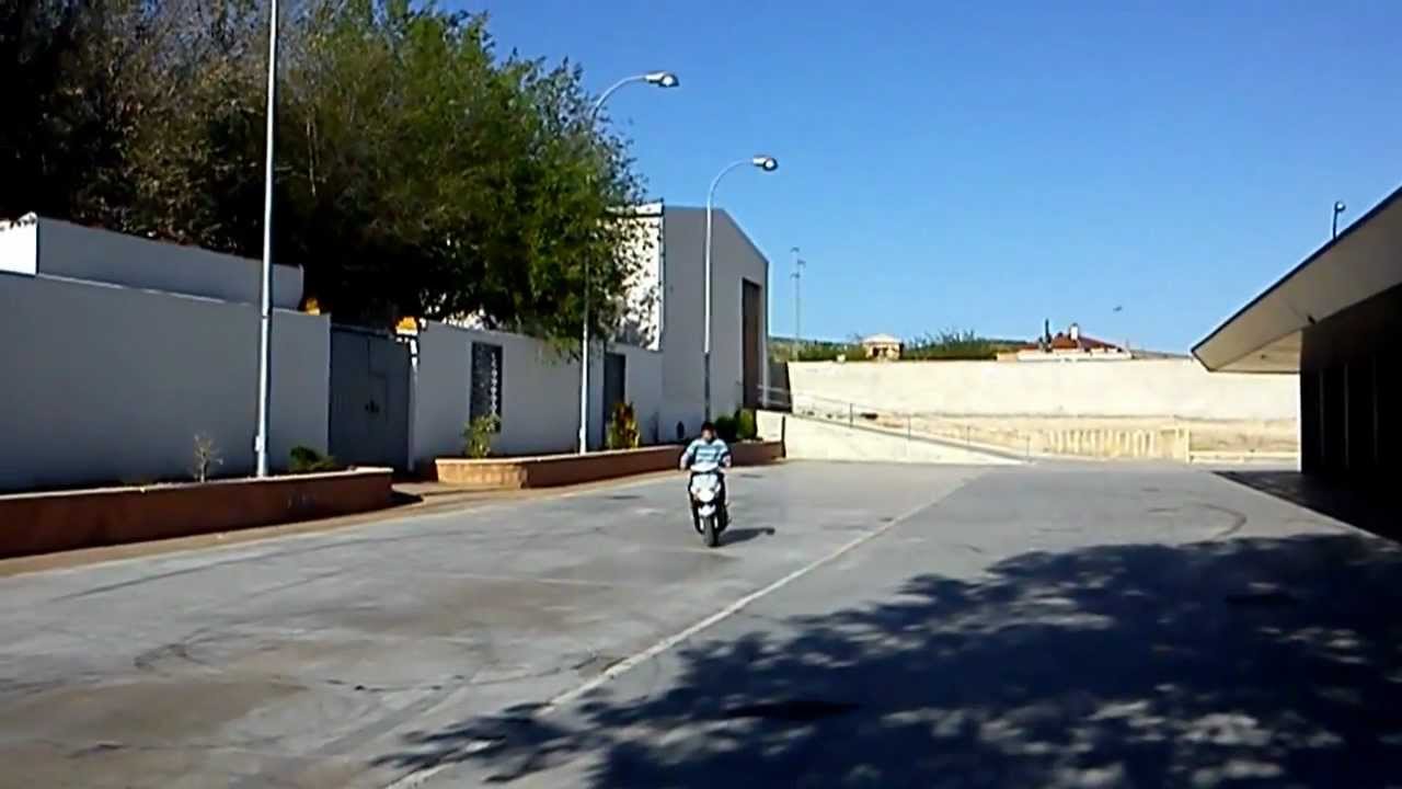 Bandalismo en moriles