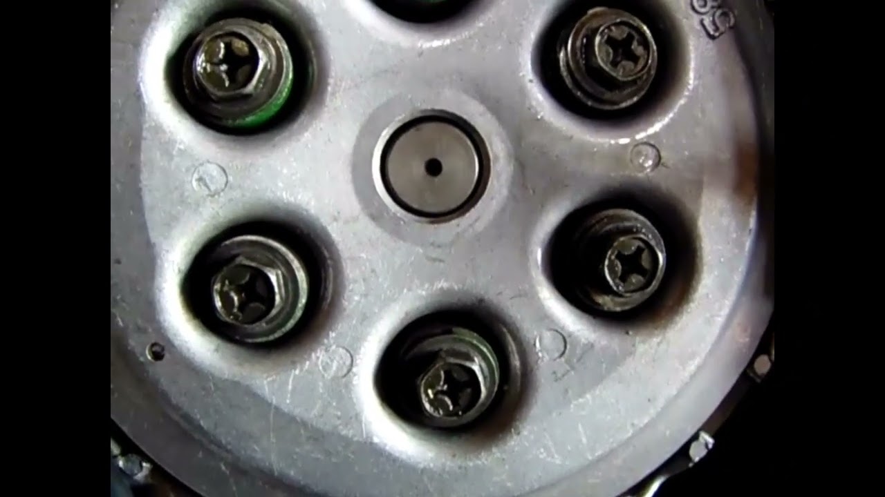THUNDERACE ENGINE - CLUTCH RE-CHECK AND CYLINDER HEAD