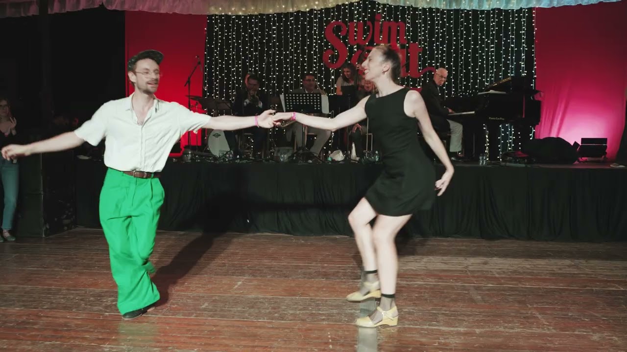 Vassiliki Papadopoulou and Viktor Lillard - Swim Out Costa Brava 2025