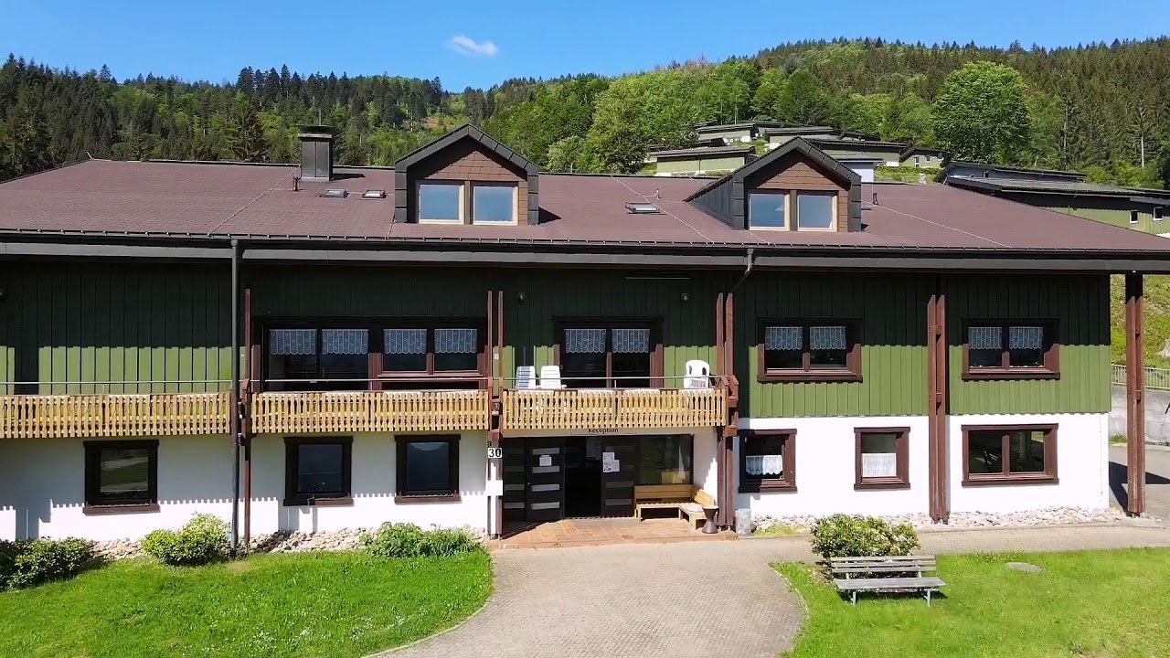 Feriendorf Todtnau Anfahrt / Überflug / Übersicht