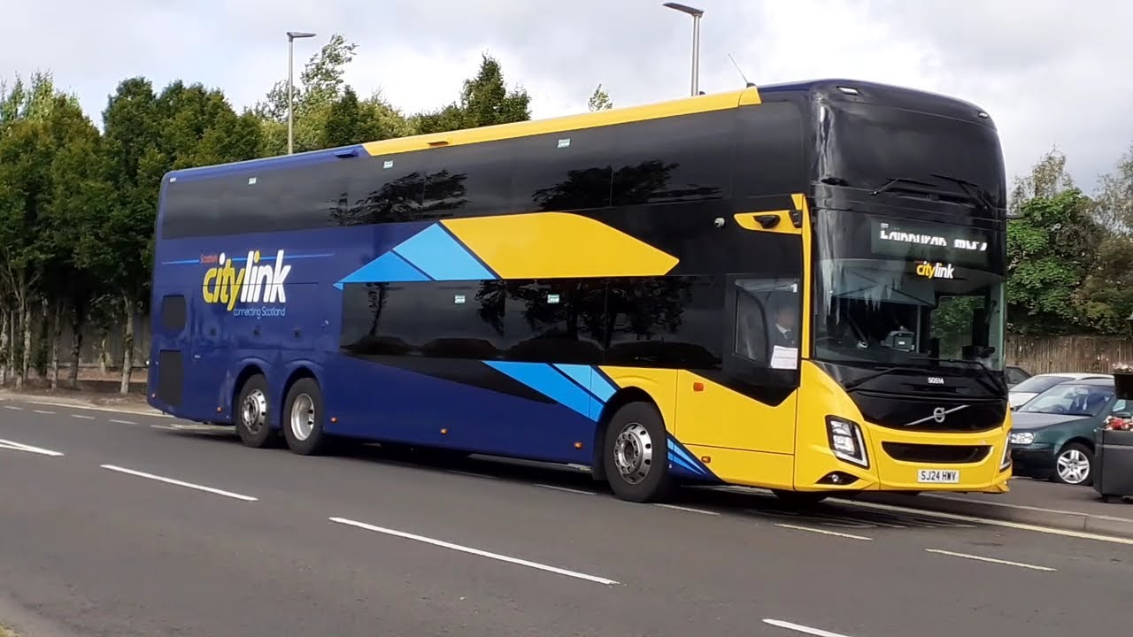 Buses at Kinross Park & Ride 09/08/2024