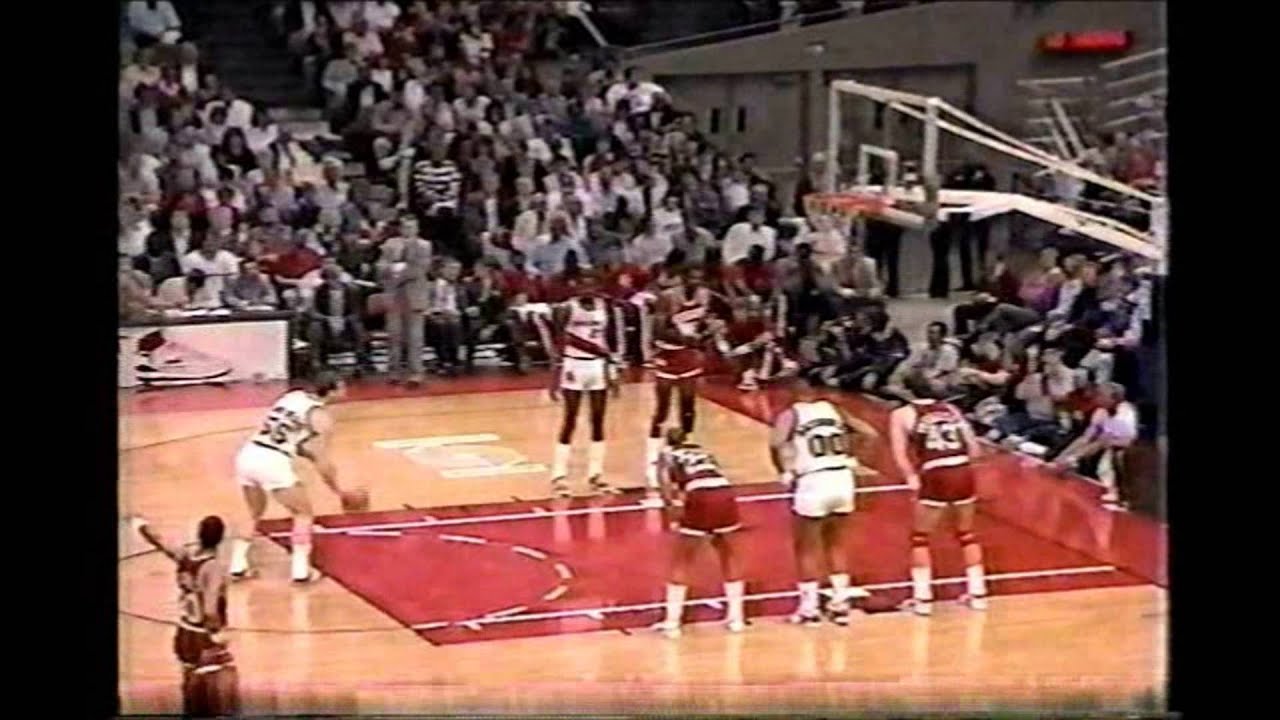 Kiki Vandeweghe (30pts) Vs Akeem Olajuwon (30pts) 1987 Playoffs