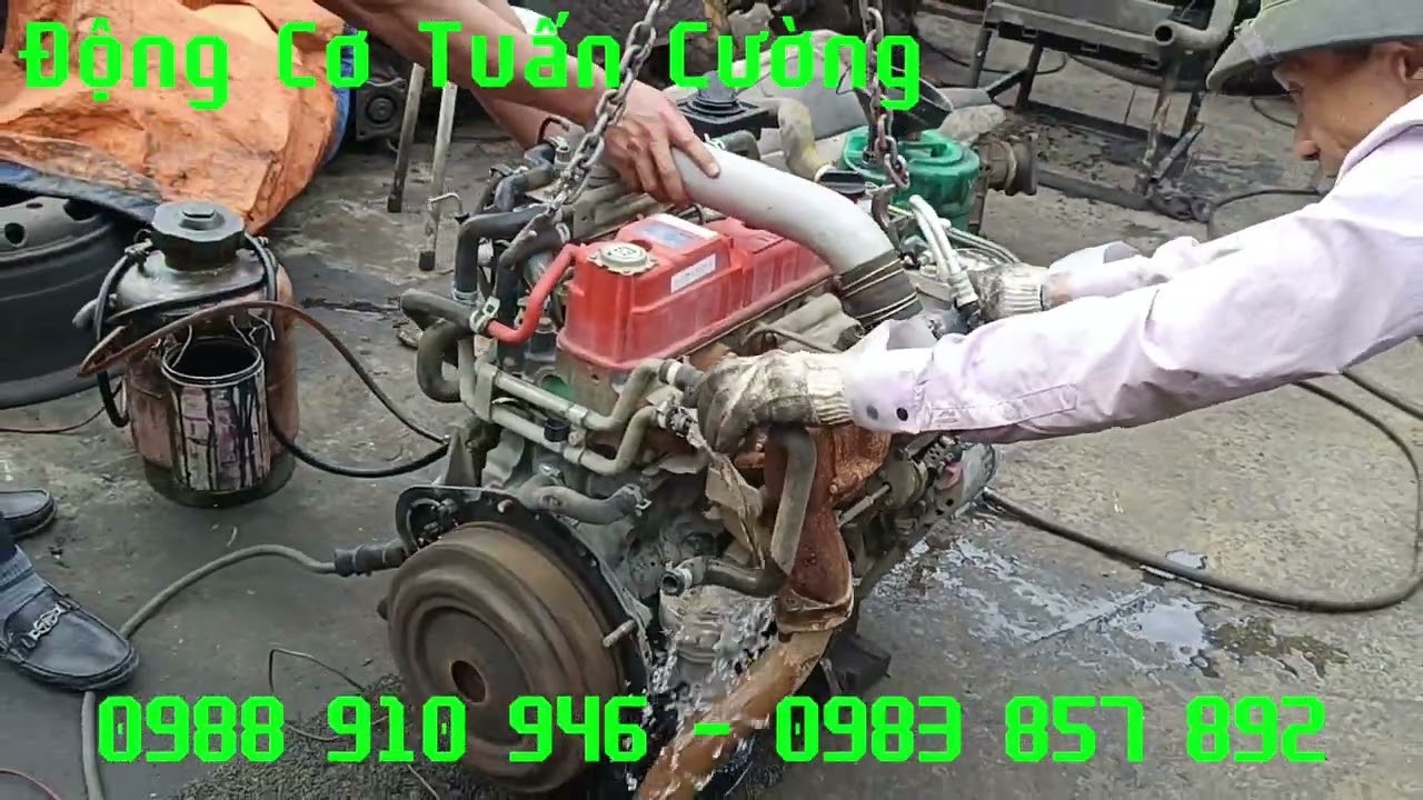 Khách hàng Thái Nguyên đến Nổ kiểm tra Động Cơ ISUZU 93 4JB1 siêu đẹp. Ae cần alo 0988 910 946.