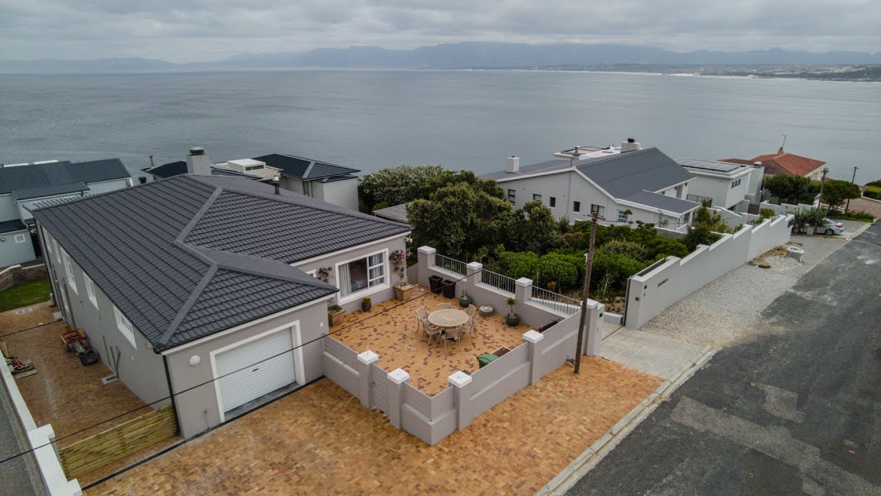 4 bedroom House for For Sale | De Kelders