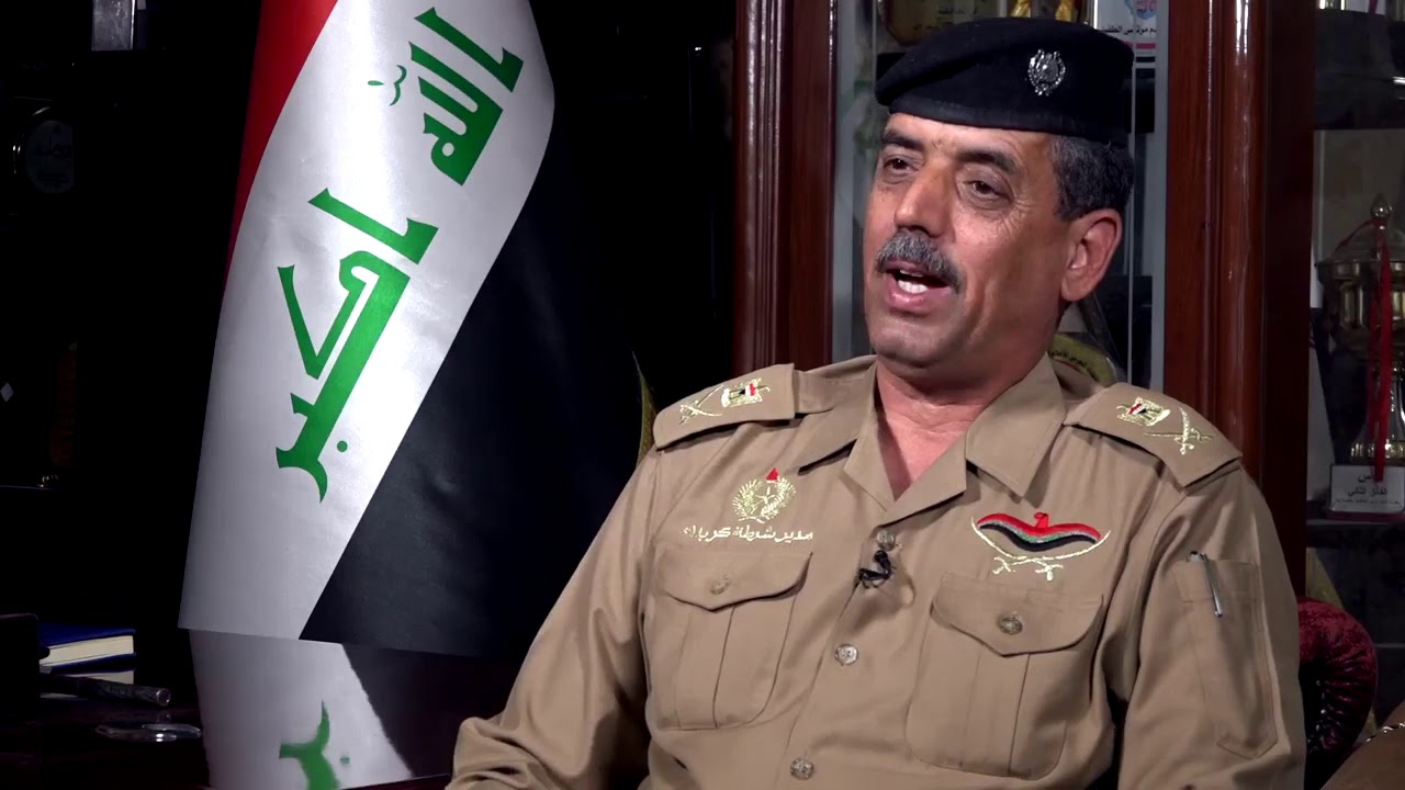 شاهد .. الشرطة تنقذ سائق من محاولة 