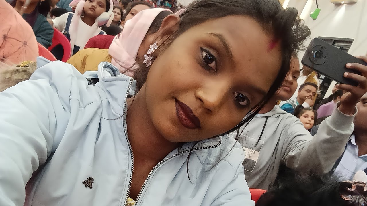 Malti Singh sadri vlog is live