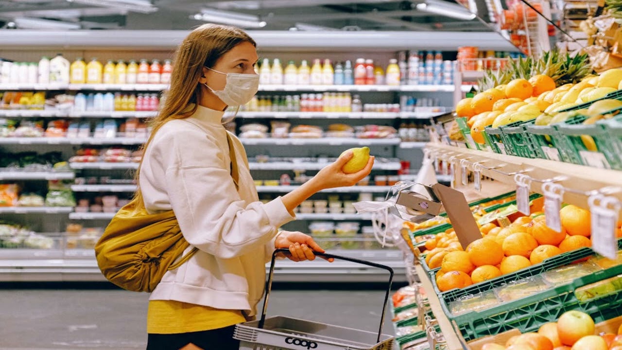 U.S. Retail Spending Shows Modest Increase Amid Economic Concerns