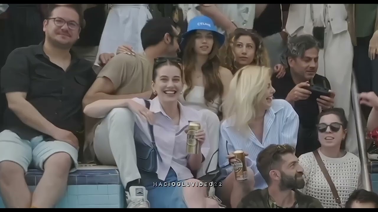 Yalı Çapkını Kamera Arkası Set Sezon Finali İçin Seyircilerle Fedalaşıyor