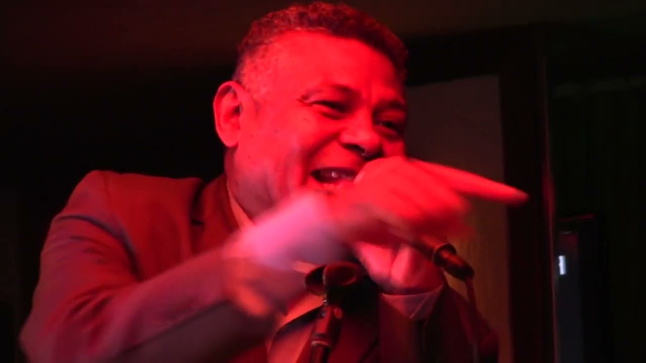 WILMER LOZANO FT RODRIGO MENDOZA - VENENO EN VIVO