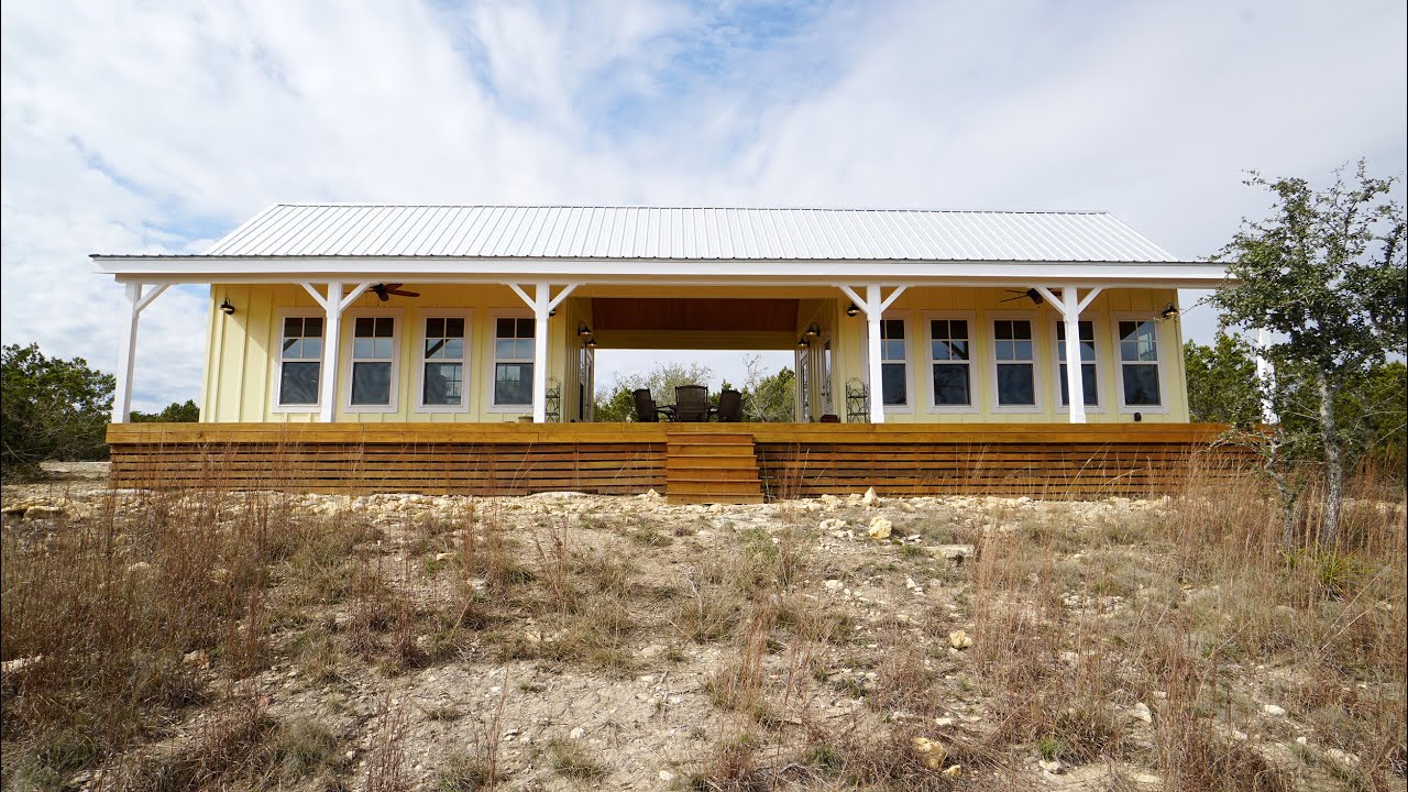 Kanga Cottage Mini-Compound! Breezeways and porches with a tiny guest house! Pt. 1