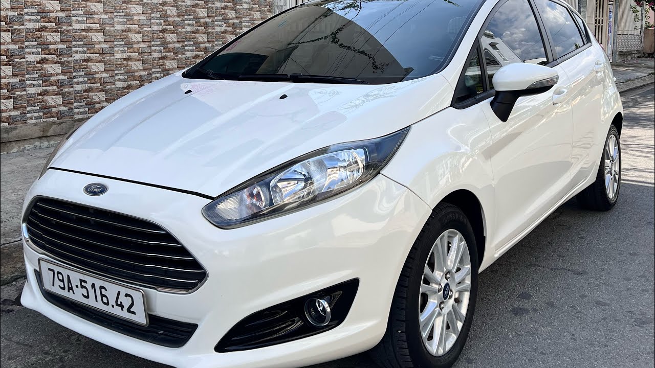 Bán Ford Fiesta 2014 AT chất rin sạch đẹp.Giá 215tr.ĐT 0913305789