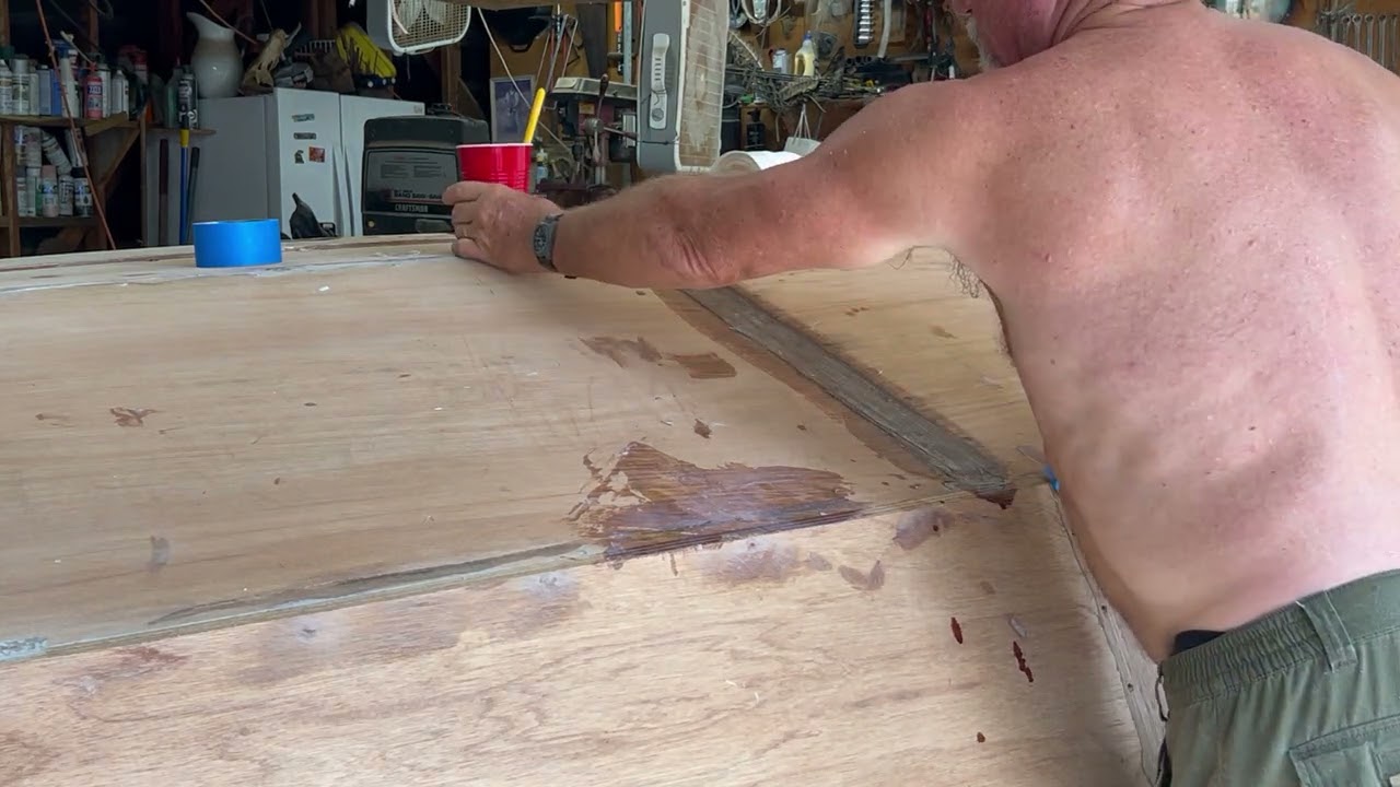 Building Gros Bec Taping Plywood Butt Joints