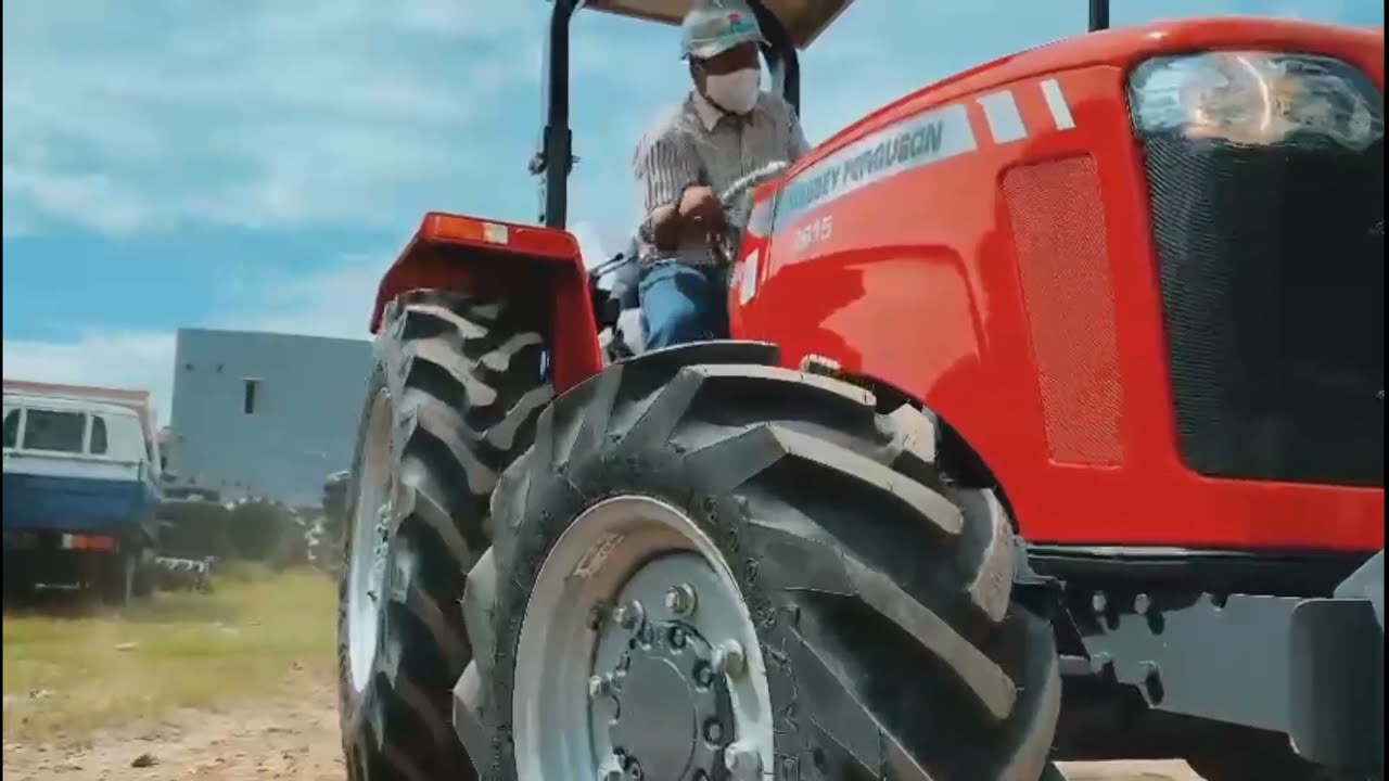 MASSEY FERGUSON TRACTOR 4WD POWERED BY AGCO CORPORATION  | MASSEY FERGUSON 2615 4 WHEEL DRIVE