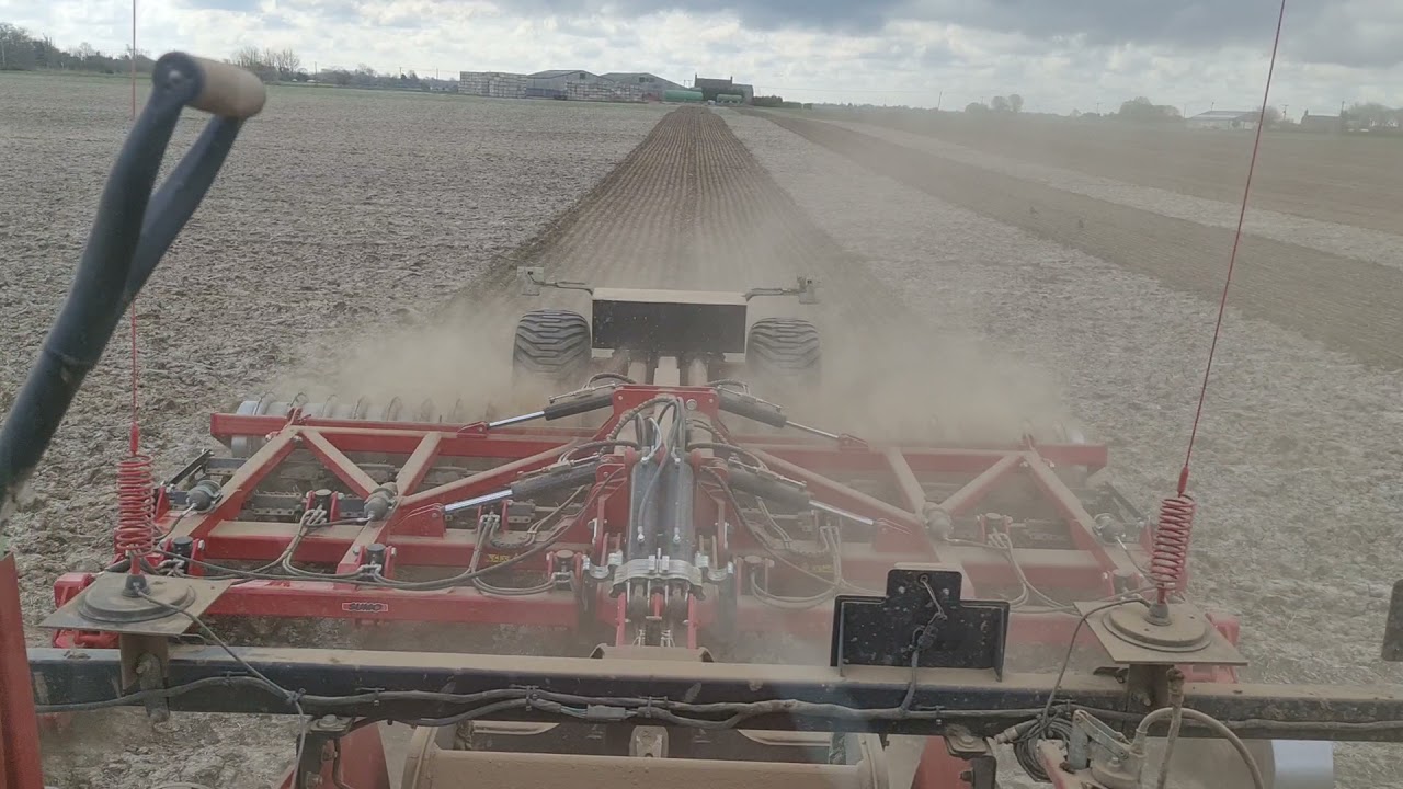 Case Quadtrac 620 6.5m sumo trio working potato land