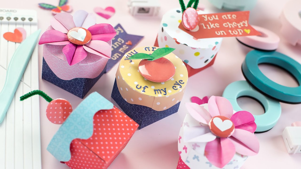 Make Cupcake Style Gift Boxes for Valentine's Day with the Button Press