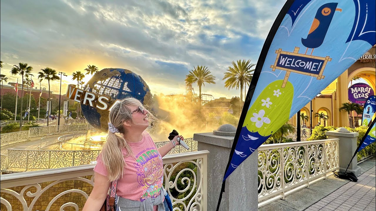 LATE NIGHT at Universal - BEST Rides, LOW Waits, FREE Food, Special Characters & Park Updates!