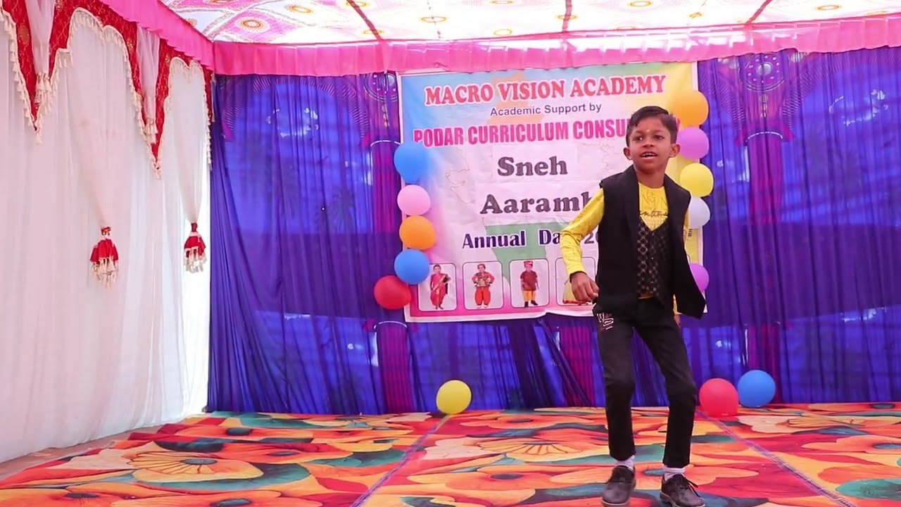 Vanshraj Sets the Stage on Fire! 🔥💃 Watch His Energetic Dance Performance! 🎶✨