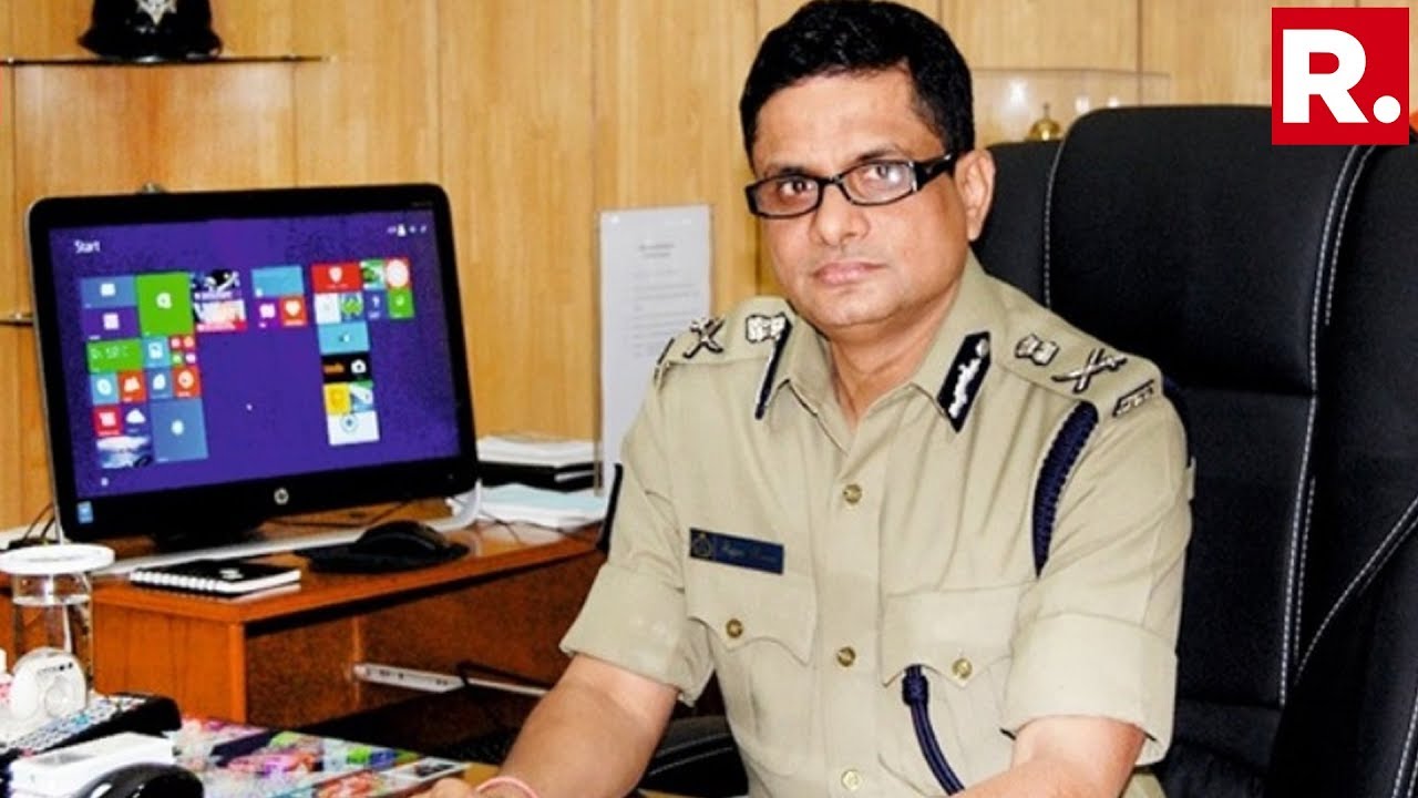 Kolkata Police Commisioner Rajeev Kumar Moves High Court | #MamataBlocksCBI